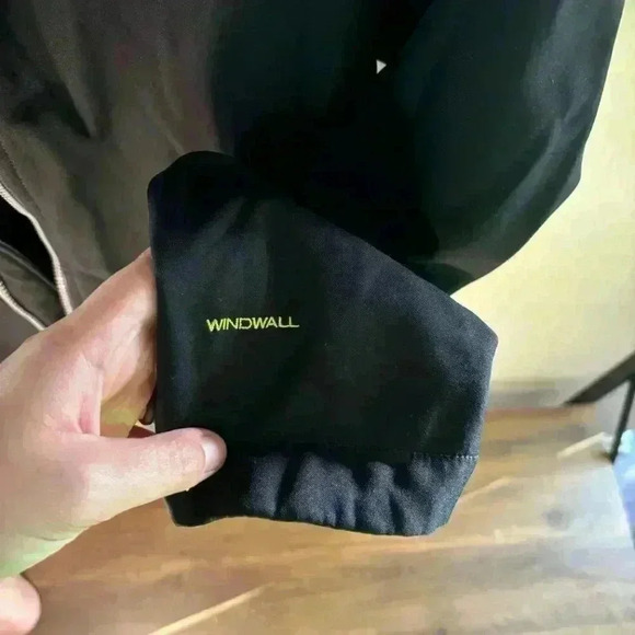 The North Face Boys Apex Bionic Softshell Jacket Size XL - Picture 3 of 7